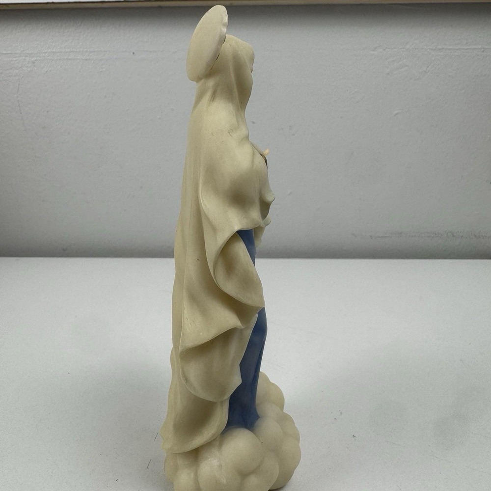 Our Lady of Medjugorje statue 1994 Bradford Exchange Roman Catholic decor - Picture 4 of 11